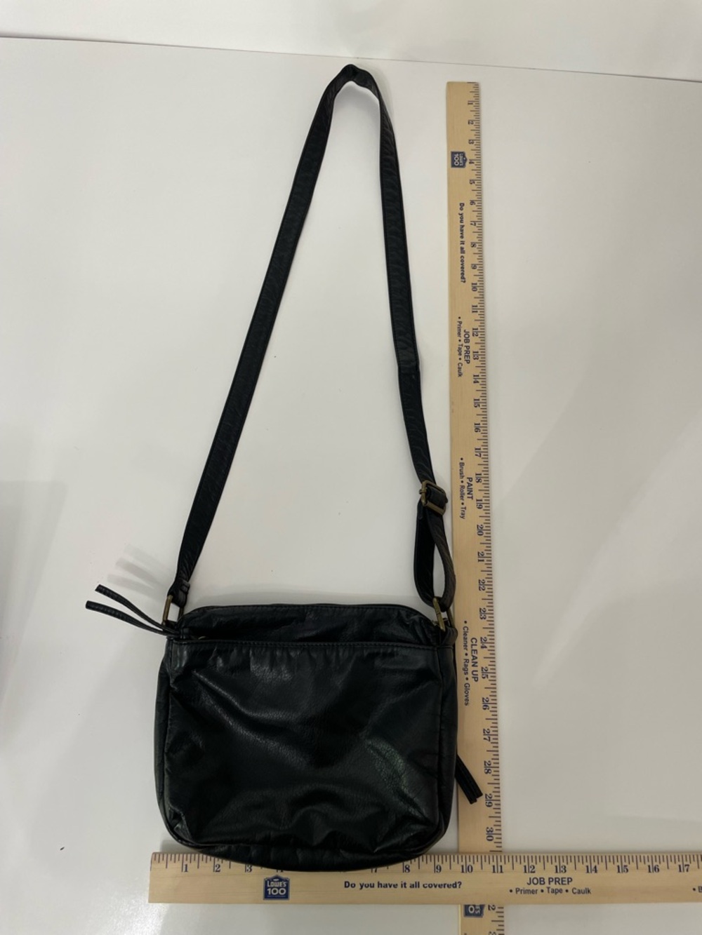 Bueno Black Leather Crossbody Purse Adjustable Strap - Picture 9 of 10
